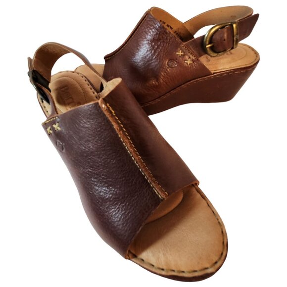 Born Valencia Brown Leather Wedge Sandal Women's Size 8 F41706 - Picture 1 of 14